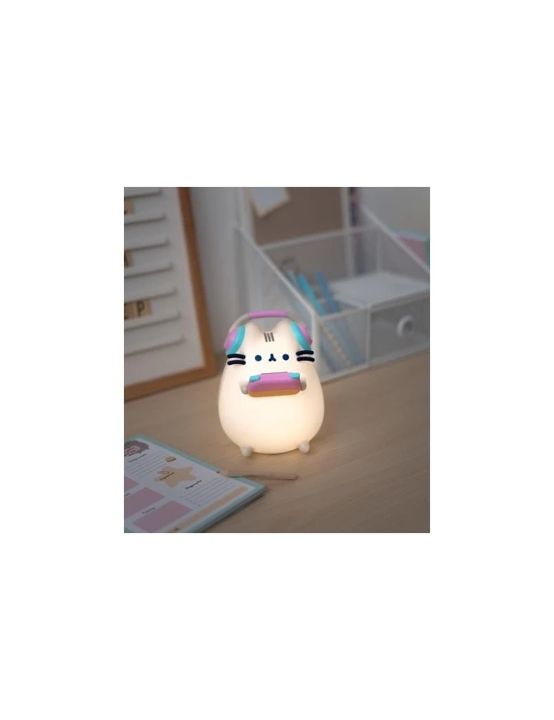 PUSHEEN - Gamer - Lampe Décorative - 16cm 1 - Culture-Pop-France PUSHEEN - Gamer - Lampe Décorative - 16cm 1 - Culture-Pop-France
