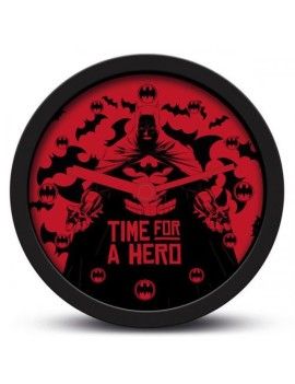 BATMAN - Time For A Hero - Horloge de bureau 16cm Pyramid 1 - Culture-Pop-France