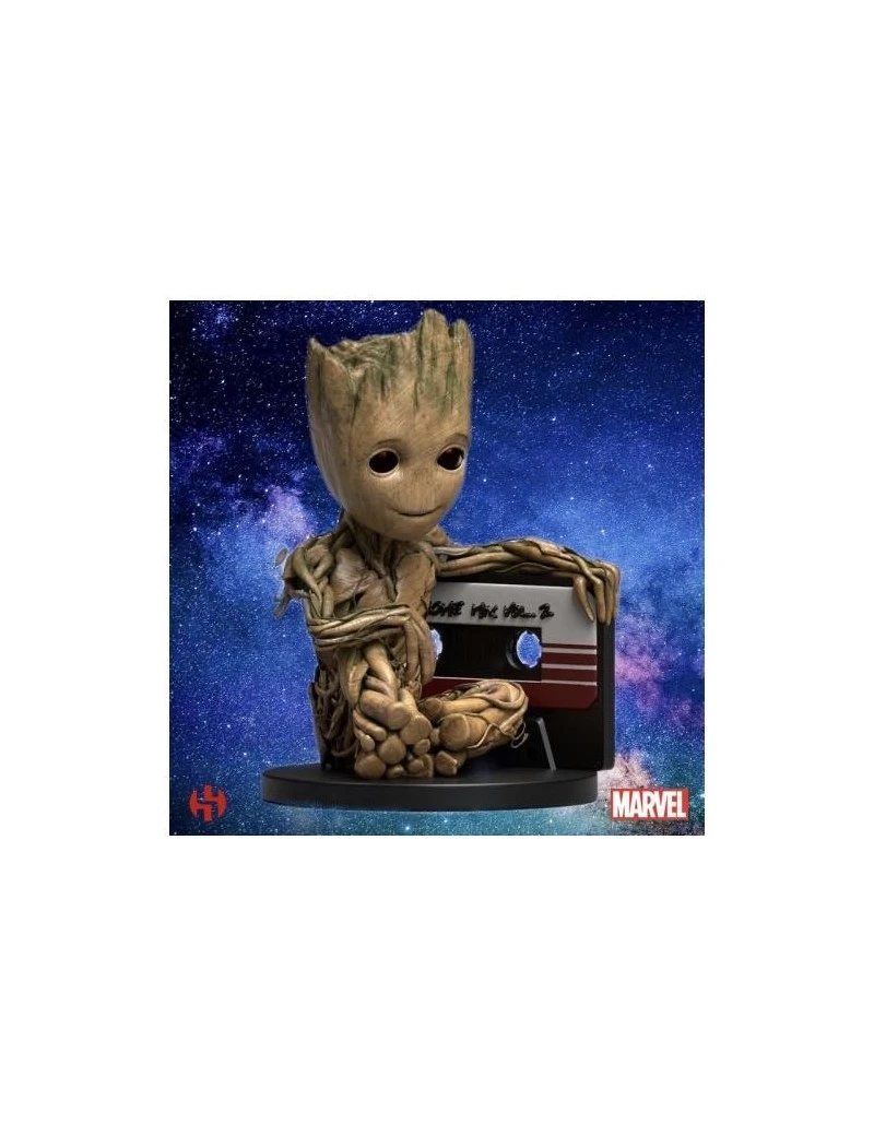 GUARDIANS OF THE GALAXY 2 - Tirelire - Baby Groot - 25cm Semic 1 - Culture-Pop-France GUARDIANS OF THE GALAXY 2 - Tirelire - Baby Groot - 25cm Semic 1 - Culture-Pop-France