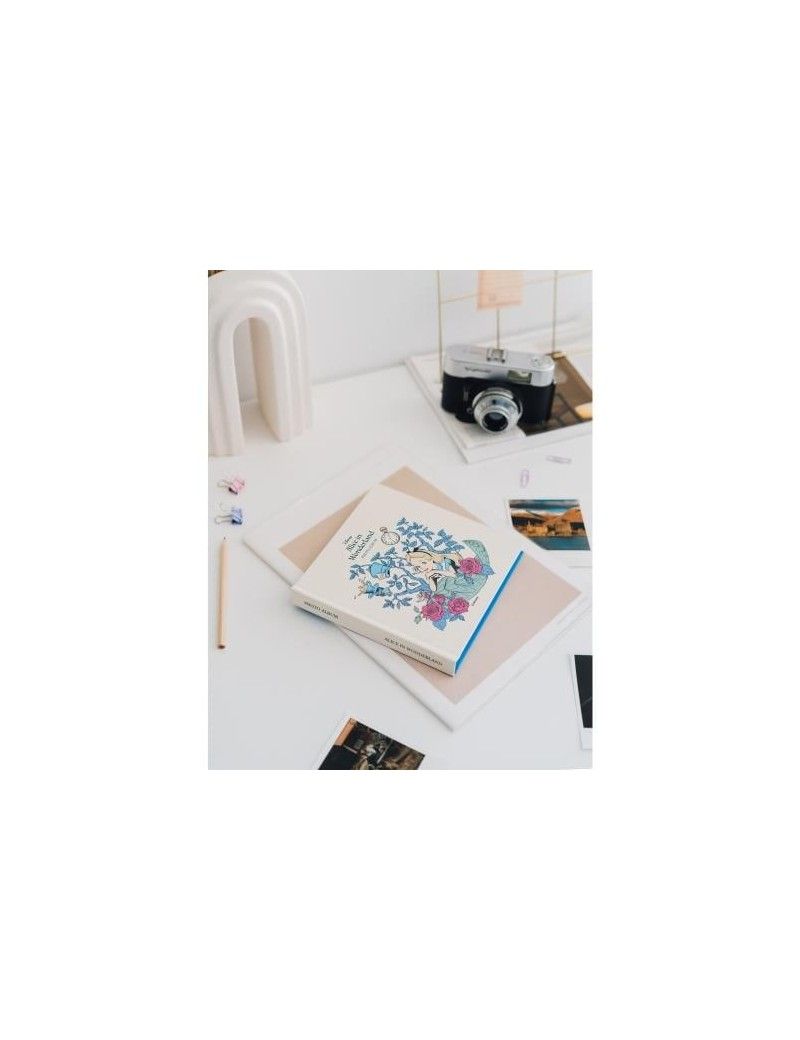 DISNEY - Alice aux Pays des Merveilles - Album Photo 16 x 16 cm 1 - Culture-Pop-France DISNEY - Alice aux Pays des Merveilles - Album Photo 16 x 16 cm 1 - Culture-Pop-France