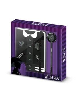 MERCREDI - Varsity - Gift Box - Notebook A5   Stylo Karactermania 1 - Culture-Pop-France