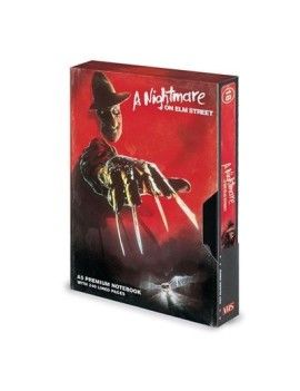LES GRIFFES DE LA NUIT - VHS Video Nasty - Notebook A5 Premium Pyramid 1 - Culture-Pop-France
