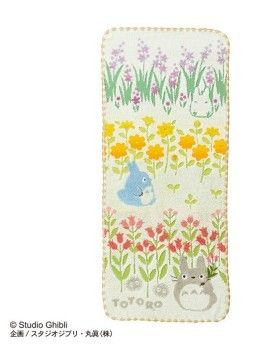 MON VOISIN TOTORO - Totoro Fleurs sauvages - Serviette 34x80cm Benelic / Studio Ghibli 1 - Culture-Pop-France