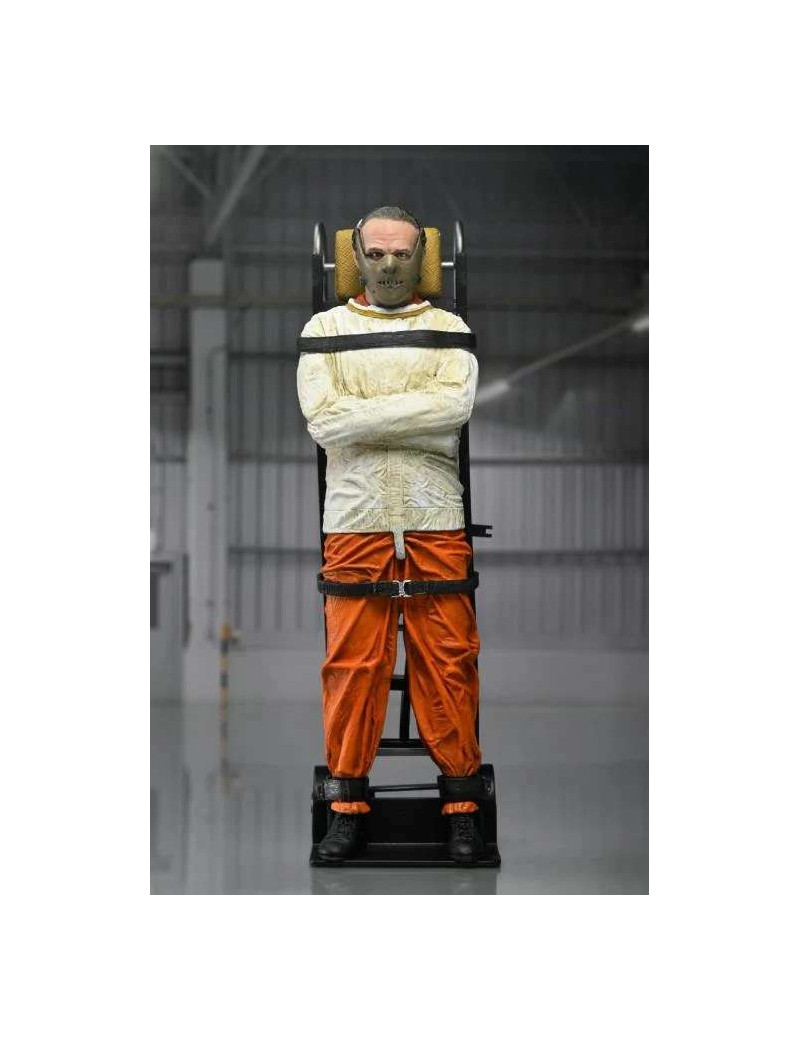 LE SILENCE DES AGNEAUX - Dr Hannibal Lecter - Figurine 17cm LE SILENCE DES AGNEAUX - Dr Hannibal Lecter - Figurine 17cm