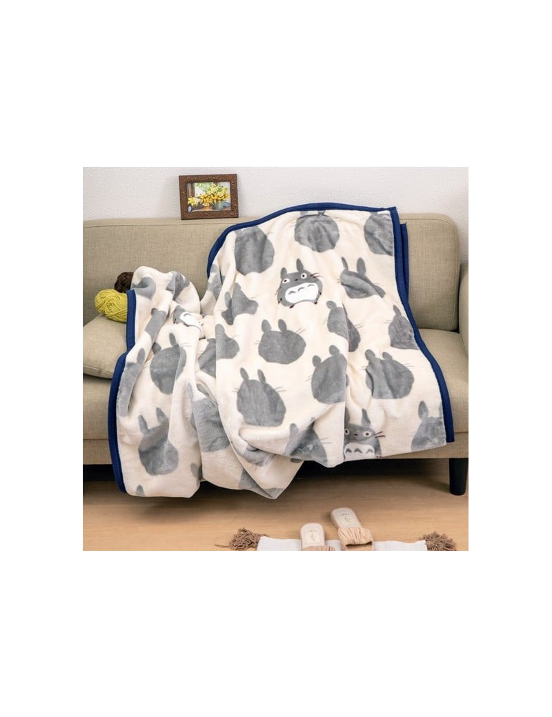MON VOISIN TOTORO - Totoro Gris - Grande Couverture 200x140cm MON VOISIN TOTORO - Totoro Gris - Grande Couverture 200x140cm
